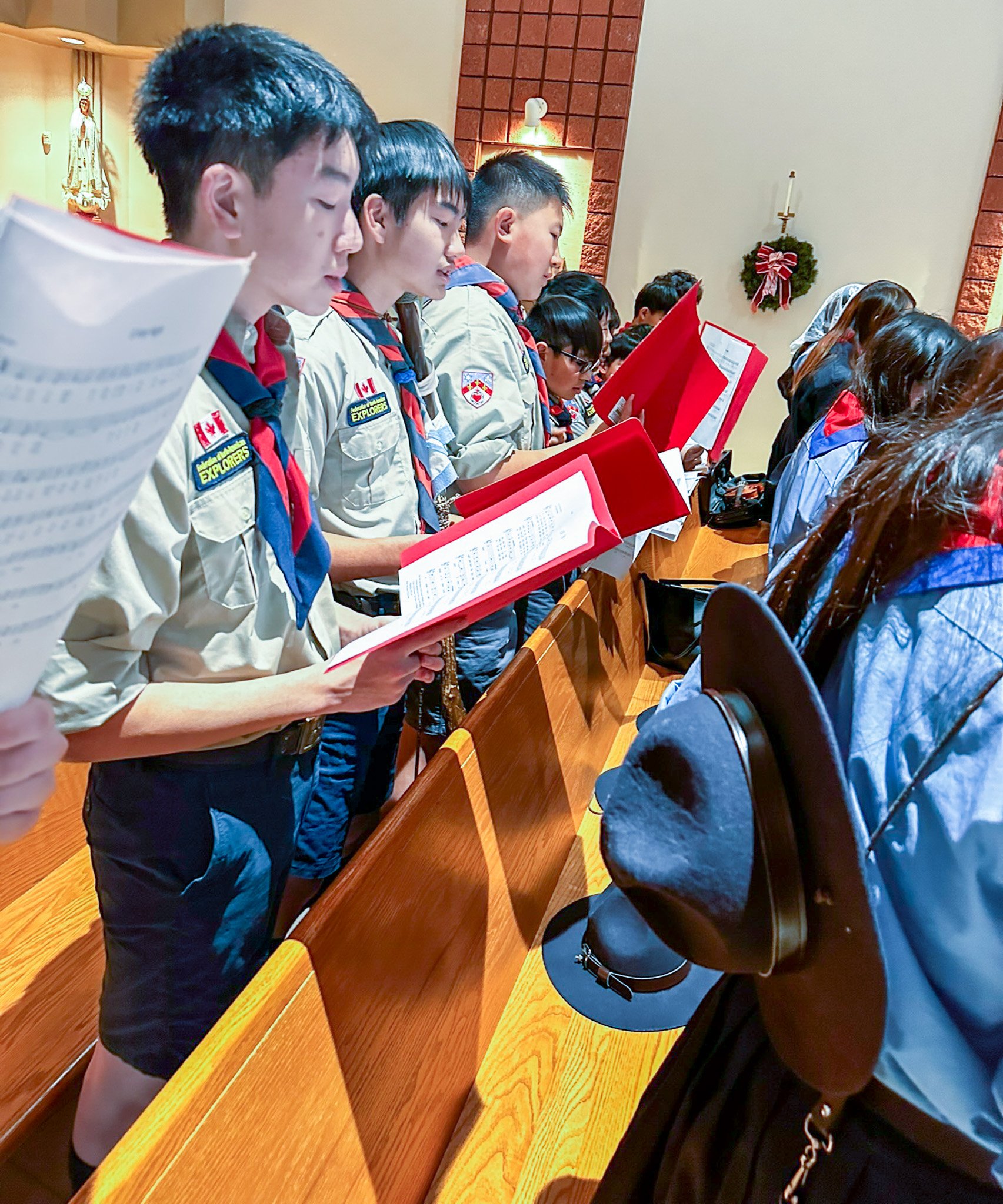 FNE Explorers Singing Christmas Carols graphic